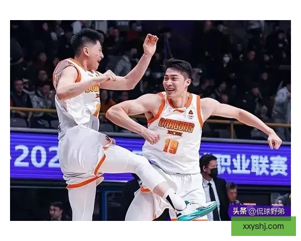 CBA赛场焦点战青岛男篮迎战北京队争夺关键胜利之夜激烈对决引爆球迷期待